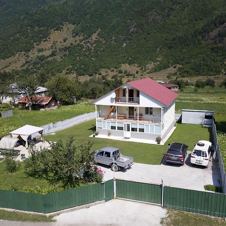 Guest House Gogia Zhabeshi Eksteriør billede